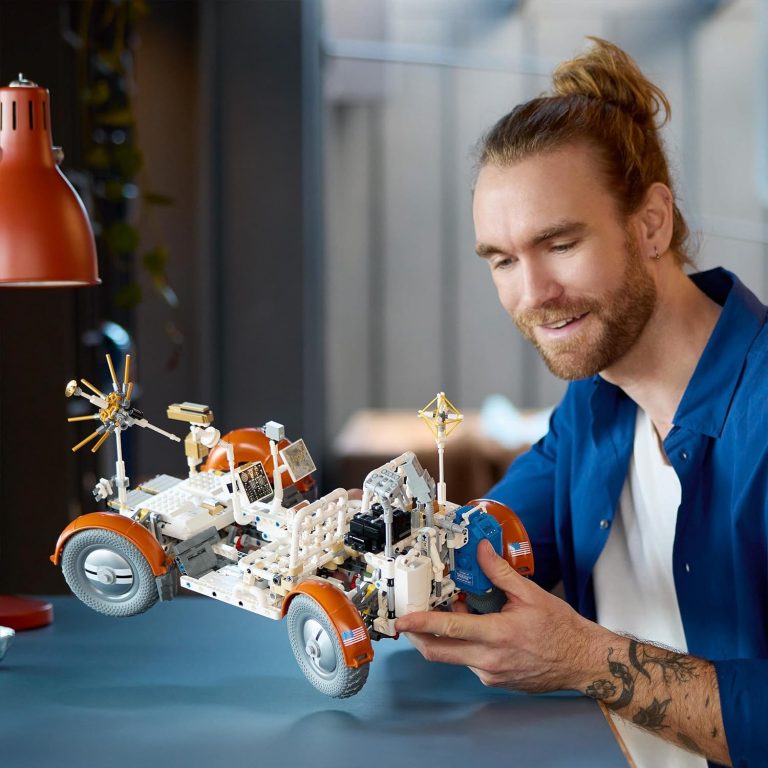LEGO Technic Véhicule d’exploration lunaire NASA Apollo LRV 42182 : Avis et test