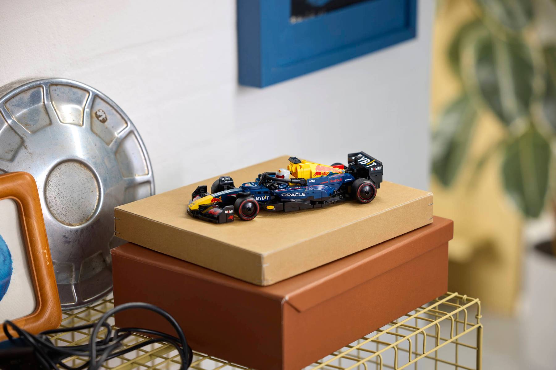 LEGO Speed Champions Red Bull RB20 F1 77243 - détail